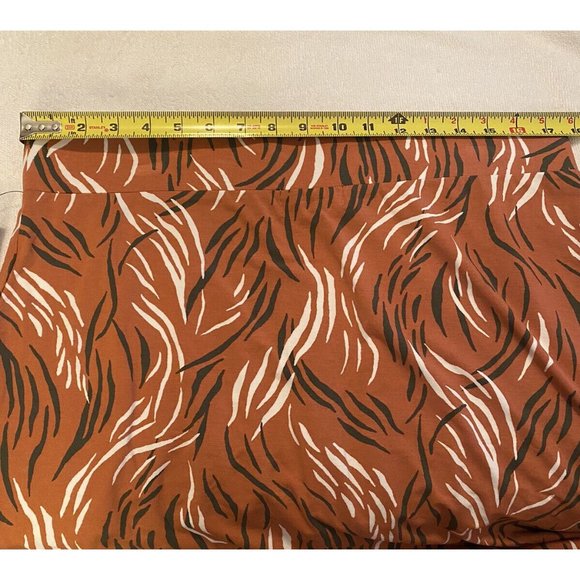 Liz Claiborne skirt‎ Women’s Size Large NWT Pull On - Picture 6 of 8